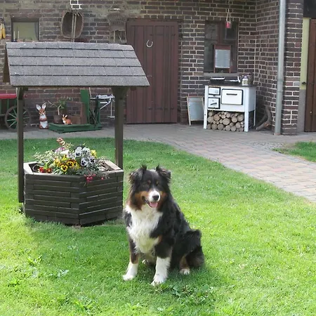 Am Storchennest Schmogrow